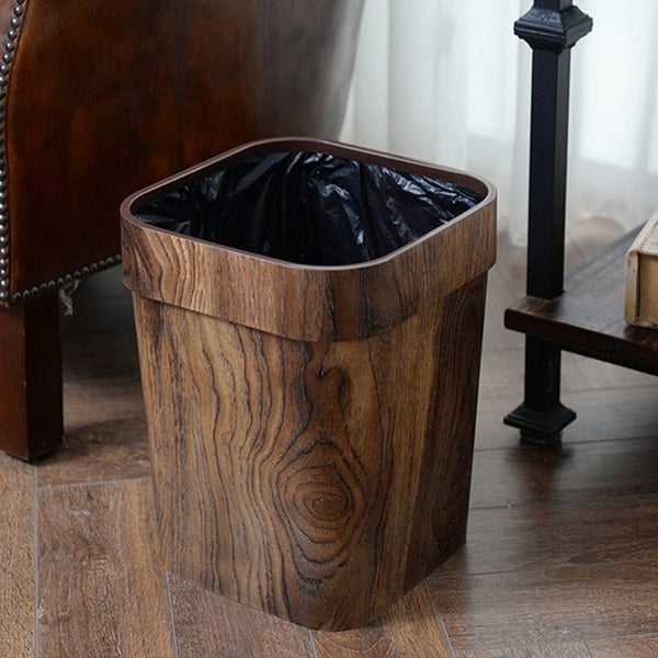 פח עם הדפס מעץ