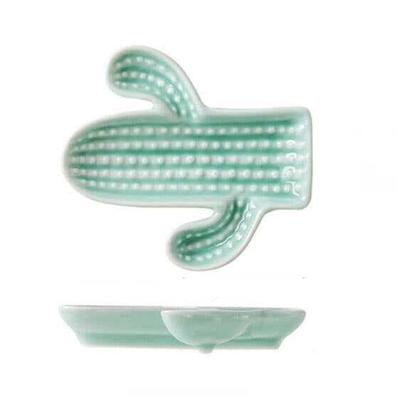 צלחות בצורת קקטוס